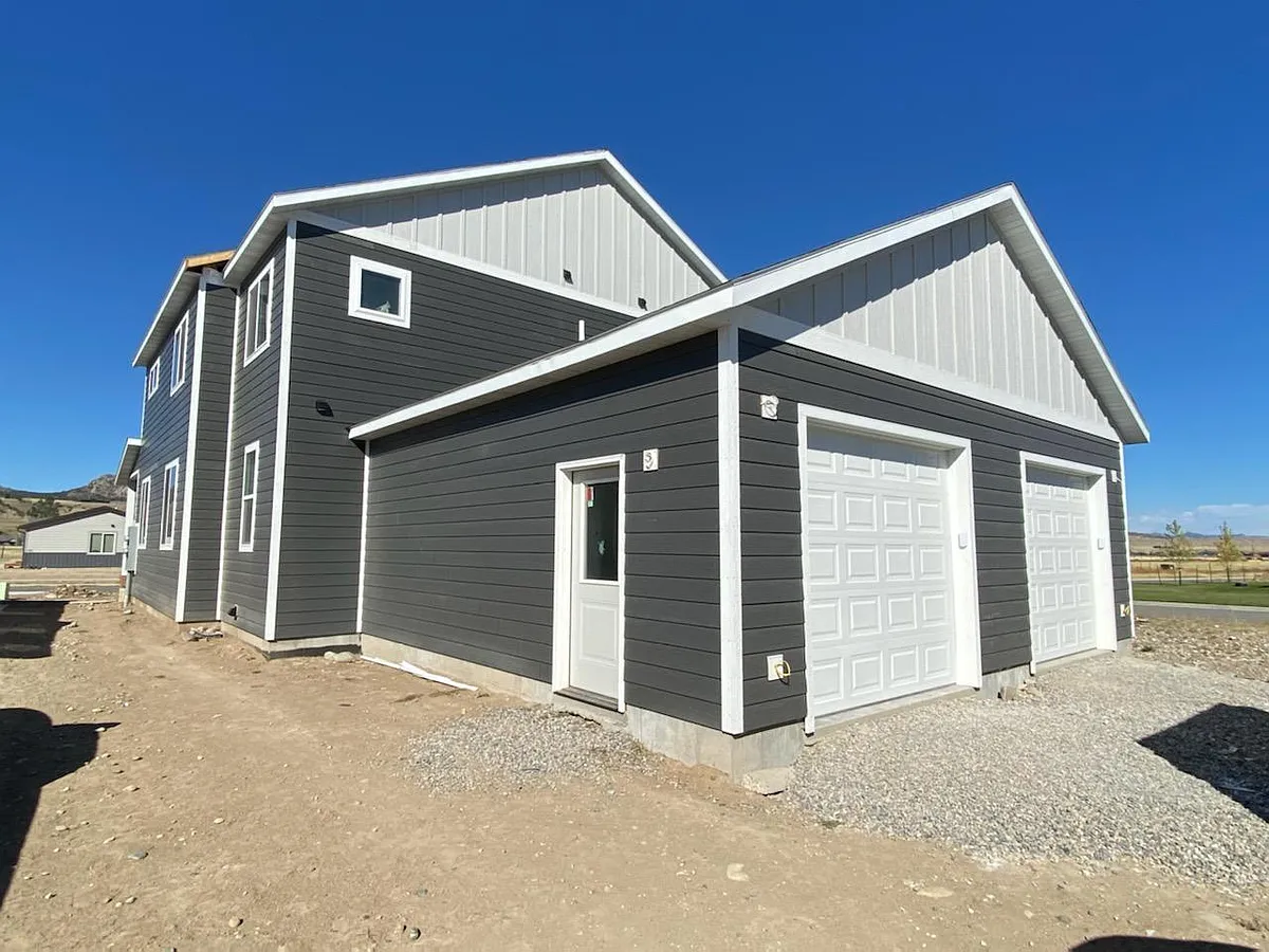 Building Photo - 180 Otis Ave #A