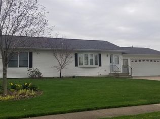 304 Center St, Middletown, IA 52638