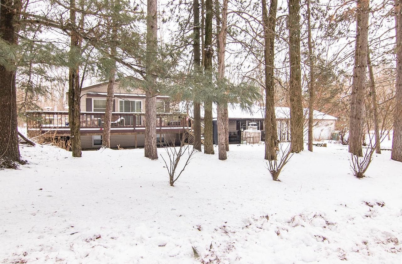 W936 Heather Circle, Neshkoro, WI 54960 | Zillow