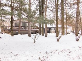 W936 Heather Cir, Neshkoro, WI 54960