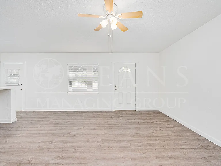 301 Riverview Blvd #3 — Photo 4