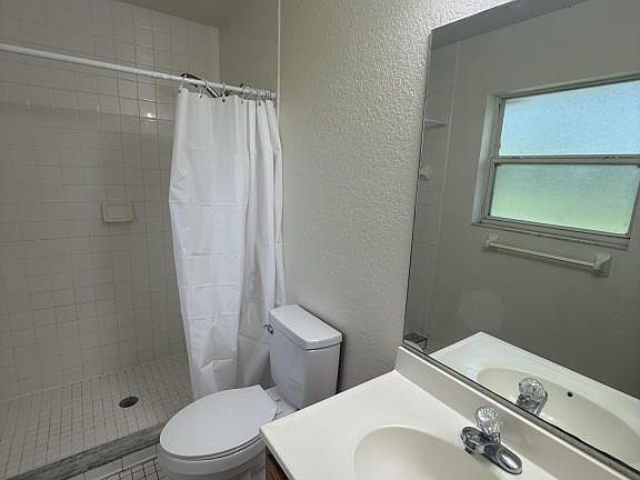 4th image of 5525 Wendy Lee Dr
