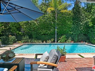 13155 Hartsook St, Sherman Oaks, CA 91423