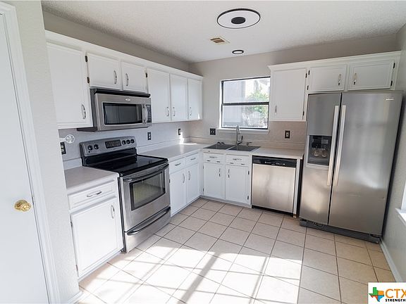5th image of 405 Dillon Dr
