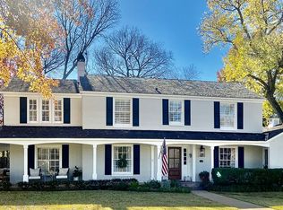 908 Calaveras St, Graham, TX 76450