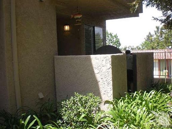 5th image of 19 McAfee Ct #1