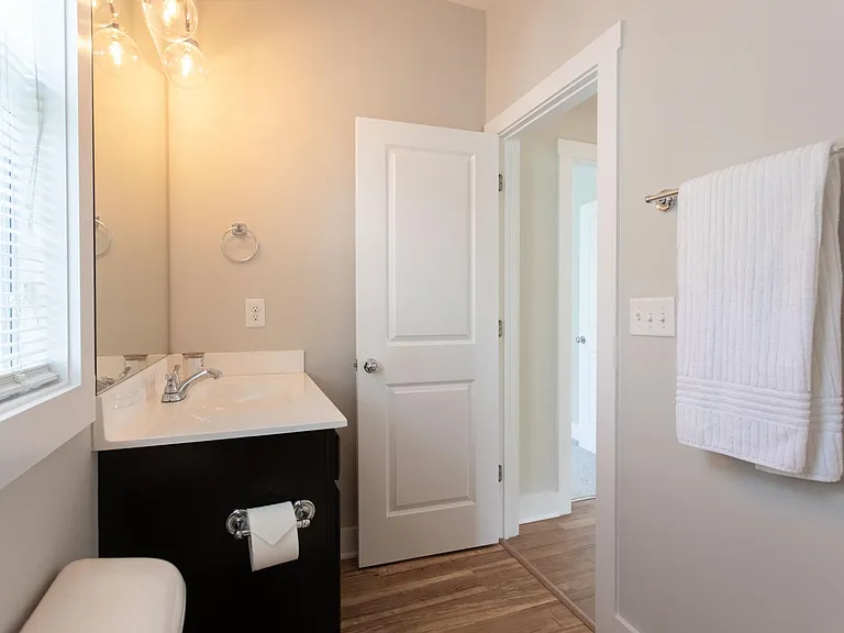 603 Campbell St — Photo 14