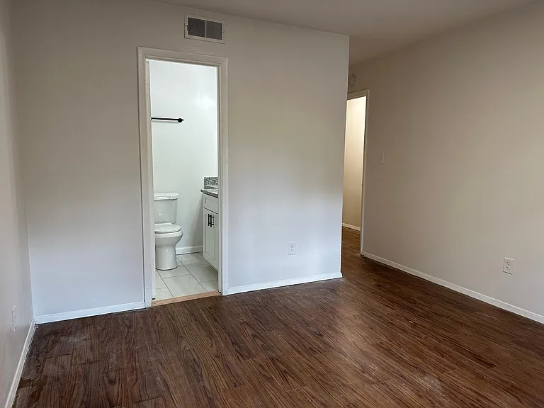 6339 Holcomb Way #D — Photo 14