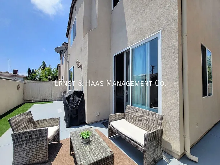 15616 Firmona Ave — Photo 35