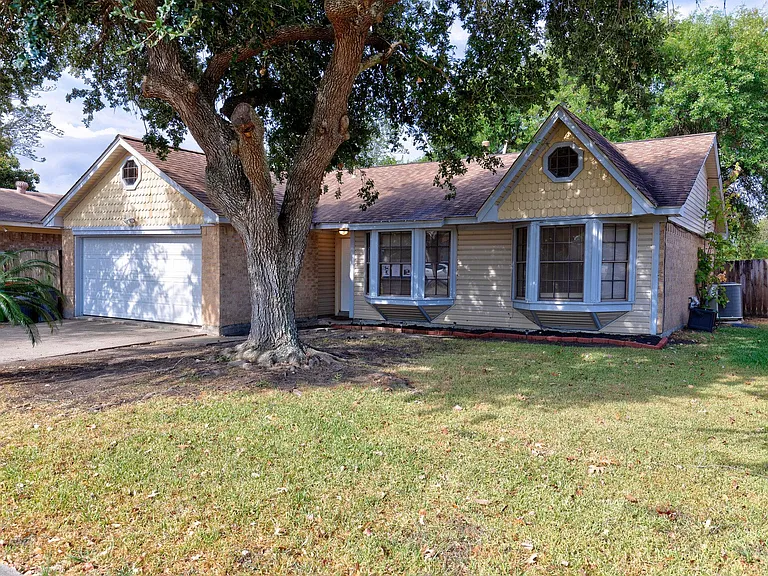 5102 Parsley St — Photo 2