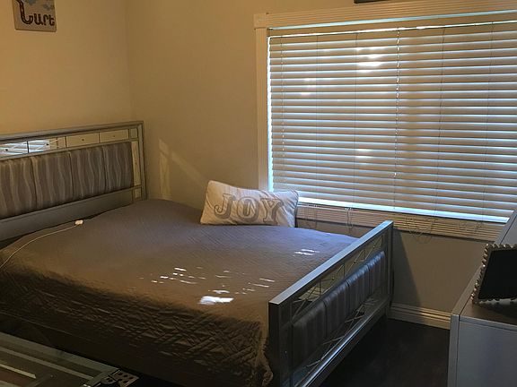 4th image of 8036 Katherine Ave