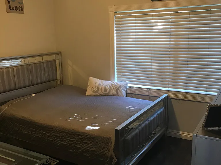 8036 Katherine Ave — Photo 4