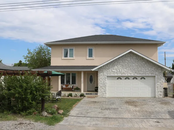 5016 44th Ave, Calmar, AB T0C 0V0