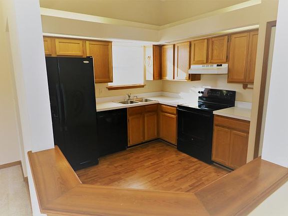 5th image of 7924 Winterwood Cir N