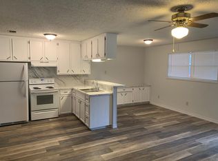 7019 Highway 75 S #12, Huntsville, TX 77340