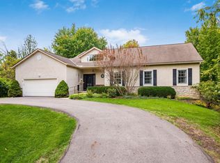 8401 Trails End Dr, Dublin, OH