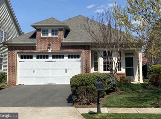 20598 Crescent Pointe Pl, Ashburn, VA