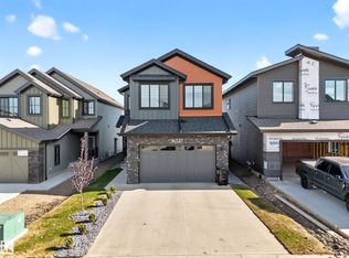 16527 3rd St NE, Edmonton, AB T5Y 2Z5