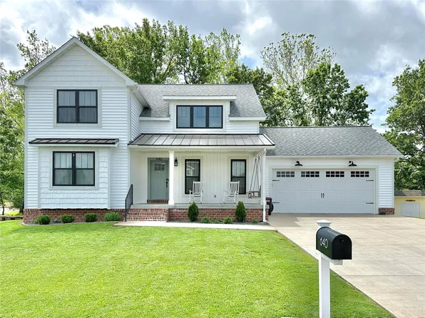 640 Braning Dr, Farmington, MO 63640