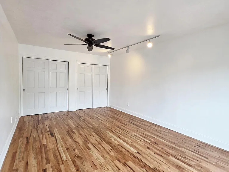 97 Cotswold Cir #2 — Photo 27