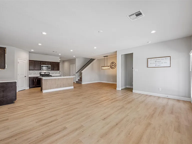 21023 Belmont Village Way — Photo 11