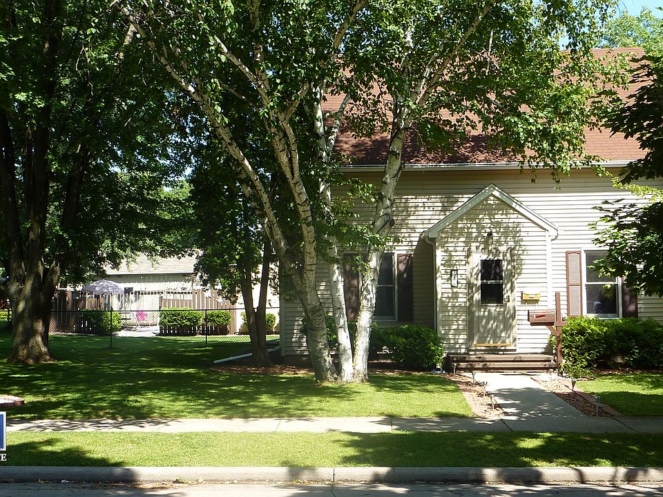 151 S Willow St Kimberly WI