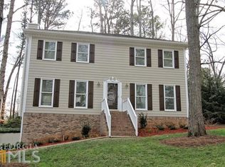 1056 Mitsy Hollow Dr NE, Marietta, GA 30068