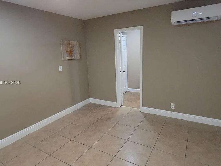 1115 SW 25th Ave #B — Photo 12