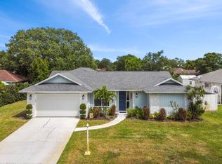 160 E Forest Park Dr, Vero Beach, FL 32962