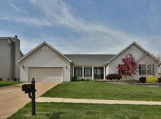 366 Fairview Summit Dr, Wentzville, MO 63385