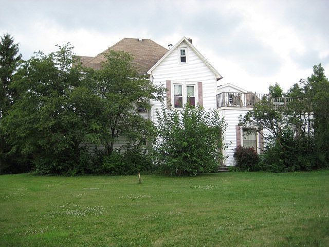 1st image of 221 Gurley Ave