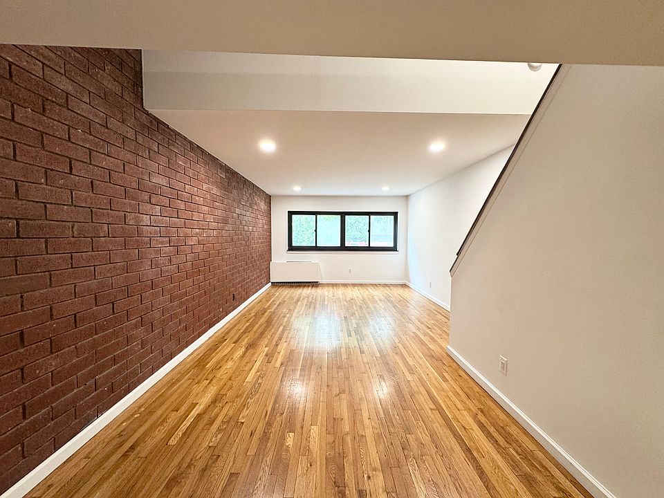 1st image of 10 Jones St APT 2B