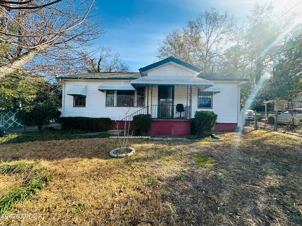 1316 Triple Hill Dr, Macon, GA 31206