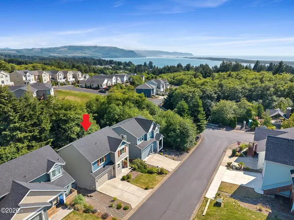 1475 Emerald Ln, Tillamook, OR 97141