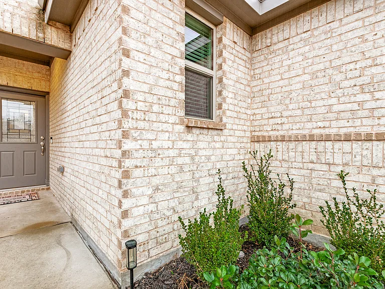 3315 Celestial Ln — Photo 2