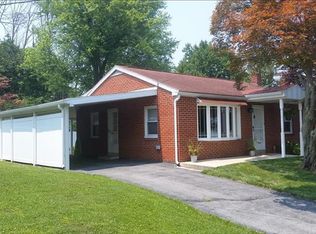 938 High Blvd, Reading, PA 19607