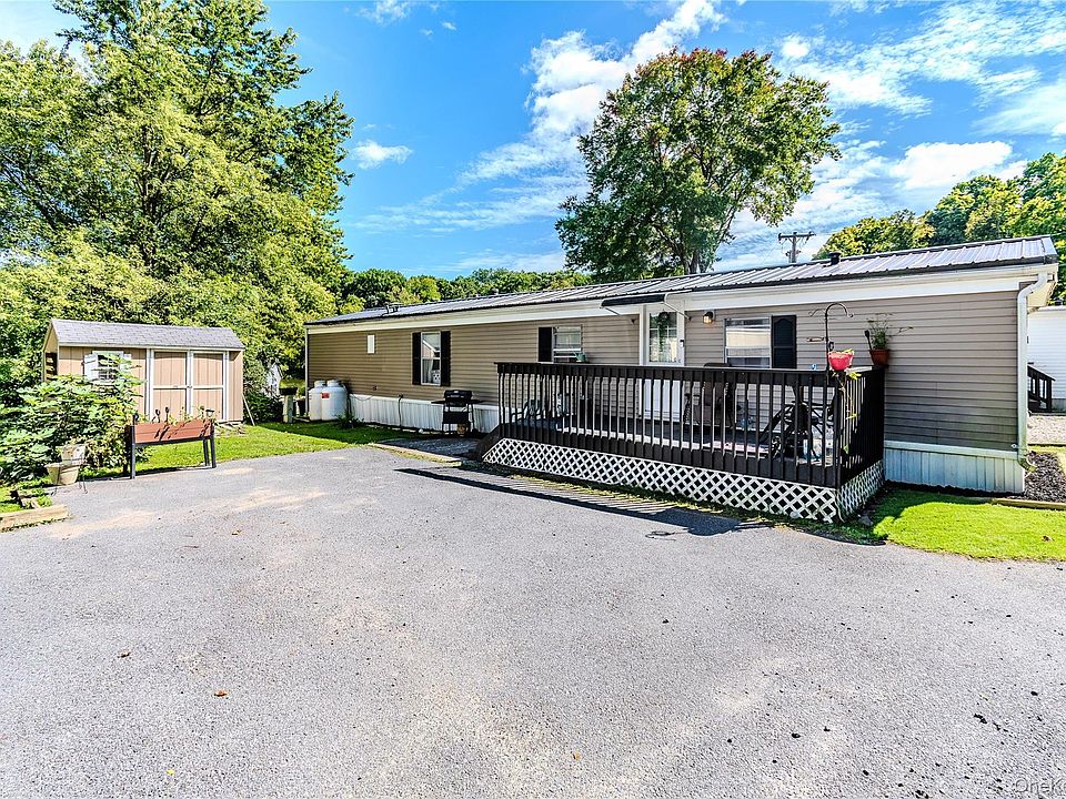 1st image of 723 Beekman Road #11