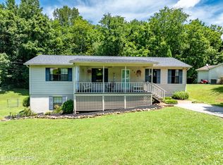 5922 Blossom Rd, Knoxville, TN 37912