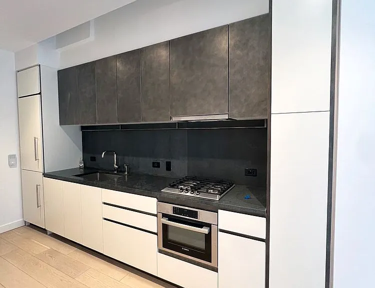 11 Hoyt St #10M — Photo 6