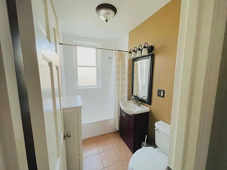 1409 Commonwealth Ave #5 — Photo 7