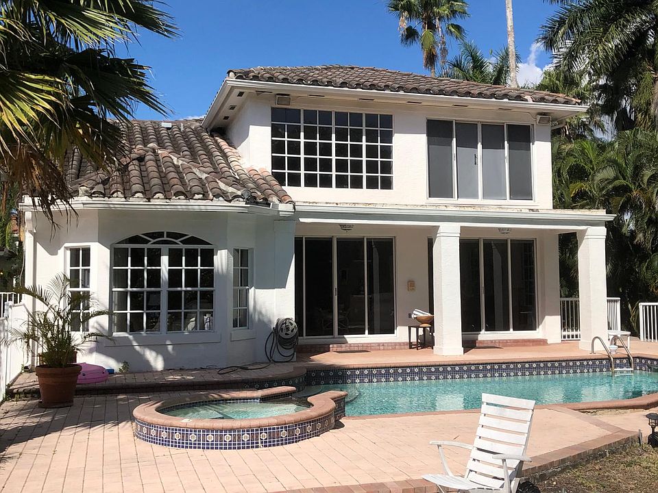 1st image of 4489 NW 93rd Doral Ct