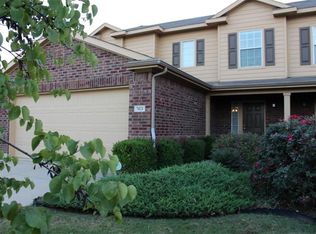 7421 Howling Coyote Ln, Fort Worth, TX 76131