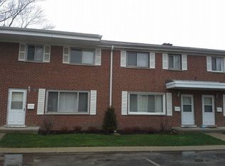 1176 N Boxwood Dr #A, Mount Prospect, IL 60056