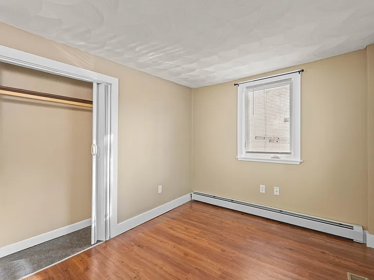15 Jefferson St #1 — Photo 11