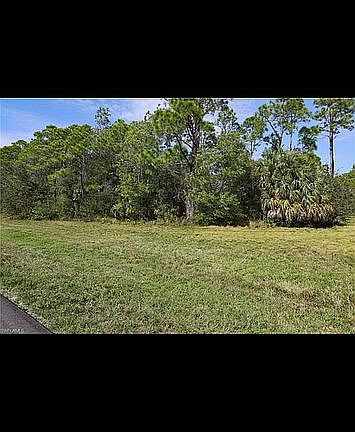 5th image of 3901 NW 45th St