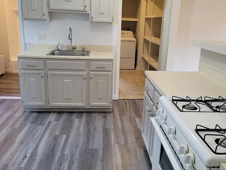 9 Shawmut Ter — Photo 8