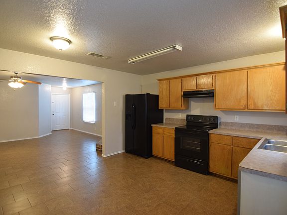5th image of 3805 John Haedge Dr