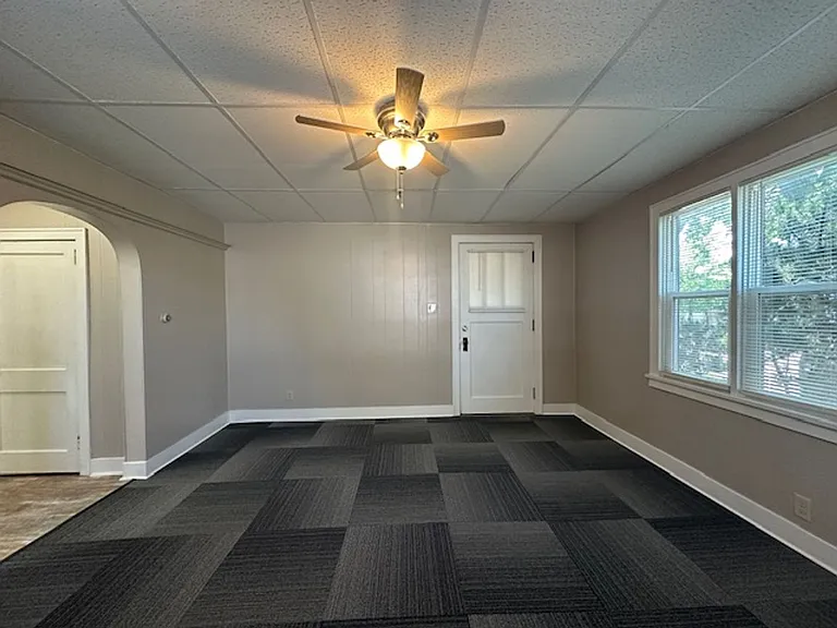 710 Benton St — Photo 4