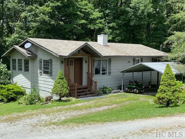 81 Swiss Ln, Cashiers, NC 28717