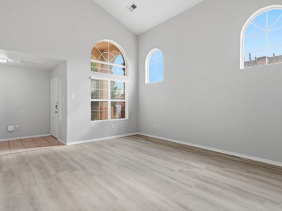 4th image of 7836 Latir Mesa Rd NW